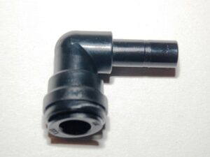 Insteek-knie 8mm slang x 8mm steelnippel DMfit